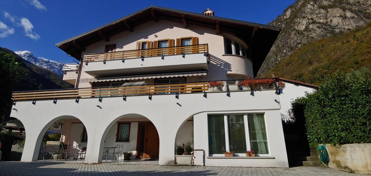 B&B Cav Rondinella Киавена Екстериор снимка