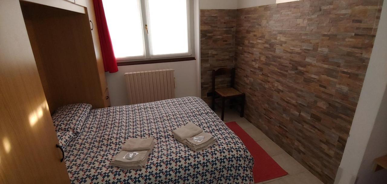 B&B Cav Rondinella Киавена Екстериор снимка