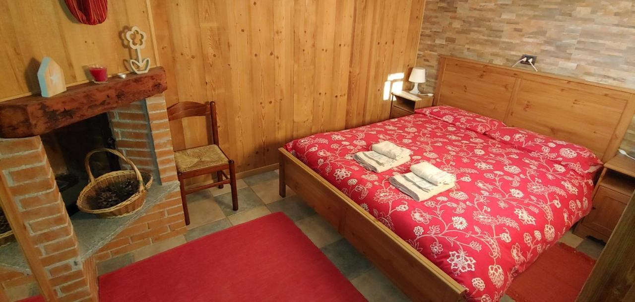 B&B Cav Rondinella Киавена Екстериор снимка